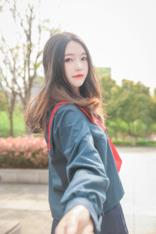 小草青青免费观看高清